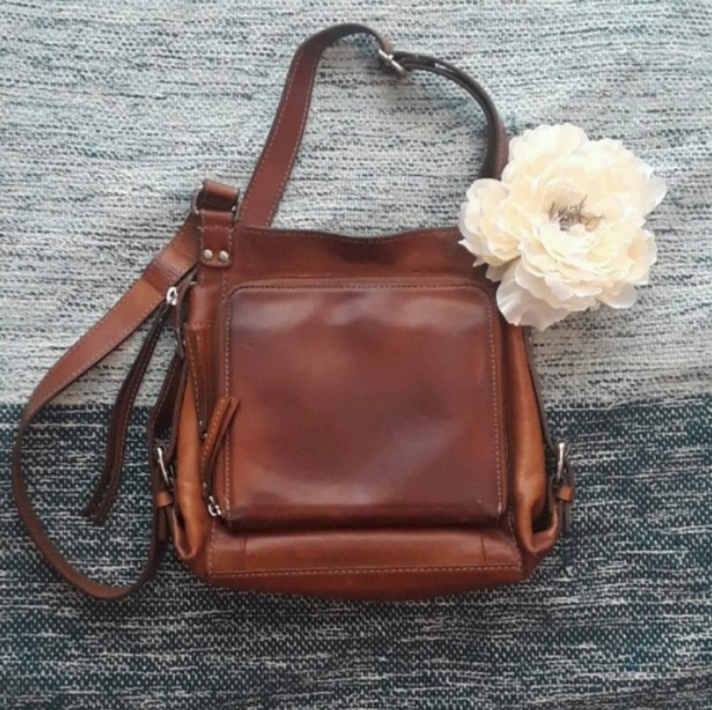 🎉🎈HP🌹 FOSSIL leather bag